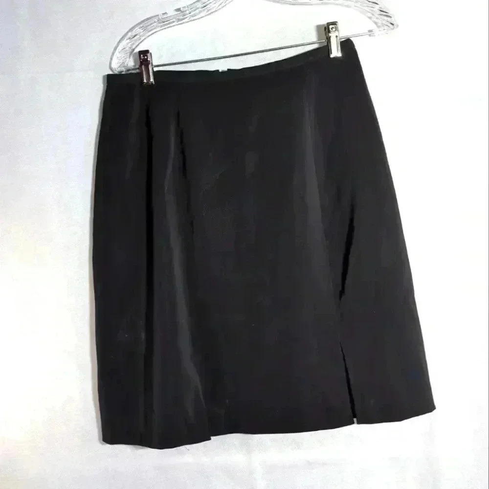 Ladies Pencil Skirt Worthington sz 8 P Black 21 in